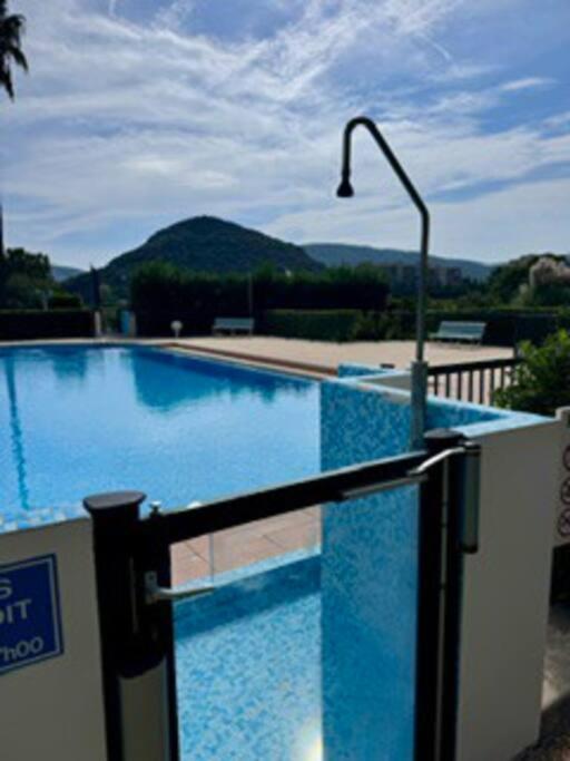 Studio 2Pers Piscine 10Min Plage Mandelieu Kültér fotó